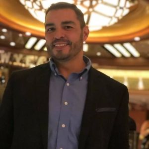 Meet your Posher, Vince